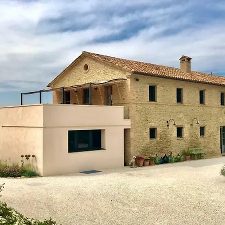 Aparthotel Corte Campioli & Country House Barchi