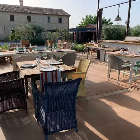 Corte Campioli & Country House