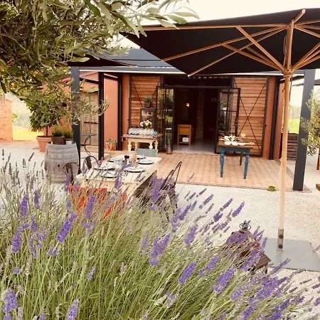 Lejlighedshotel Corte Campioli & Country House Barchi