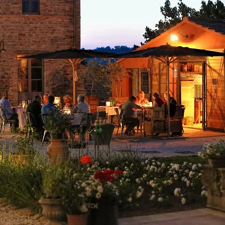 Corte Campioli & Country House Lejlighedshotel