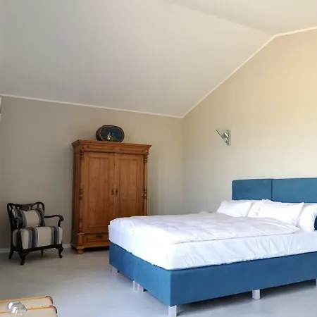 Aparthotel Corte Campioli & Country House 4*