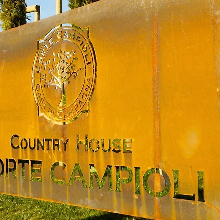 Lejlighedshotel Corte Campioli & Country House 4*