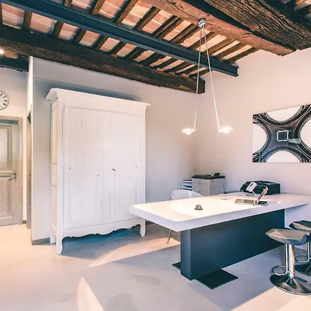 Corte Campioli & Country House 4* Barchi