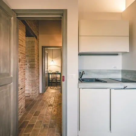 Aparthotel Corte Campioli & Country House Barchi