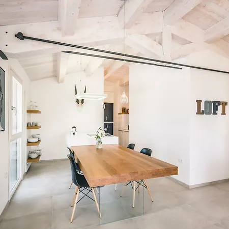 Corte Campioli & Country House 4* Barchi