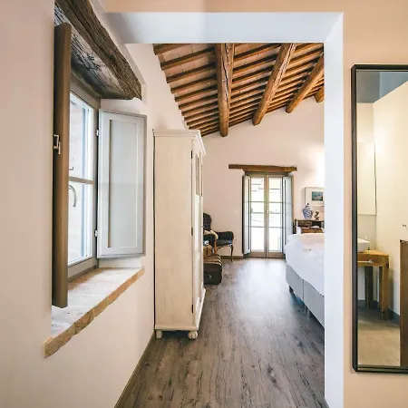 Aparthotel Corte Campioli & Country House 4*